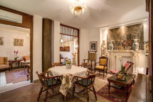 Navona Gallery Suites