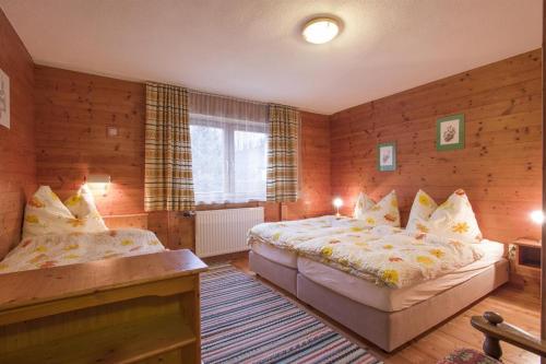 Ένα ή περισσότερα κρεβάτια σε δωμάτιο στο "Haus 60" Cavagan Heather