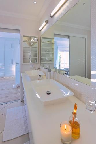 Bilik mandi di Denhill Villa Unit 4