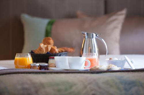 Makanan di atau berdekatan hotel