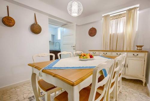 Luxury Living Nisos Vs Rhodes town