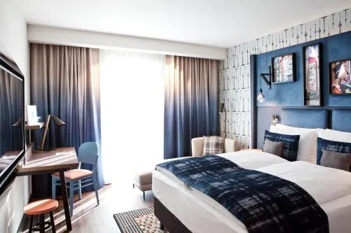 Hotel Indigo Berlin - East Side Gallery by IHG photo 4