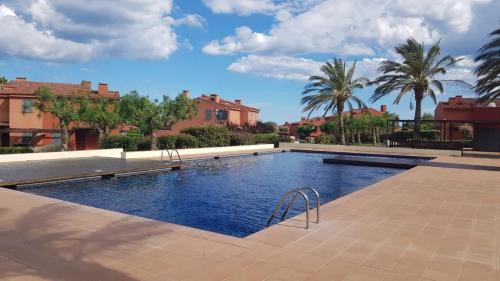 Rental Apartments At Bonmont Terres Noves, Montroig ...
