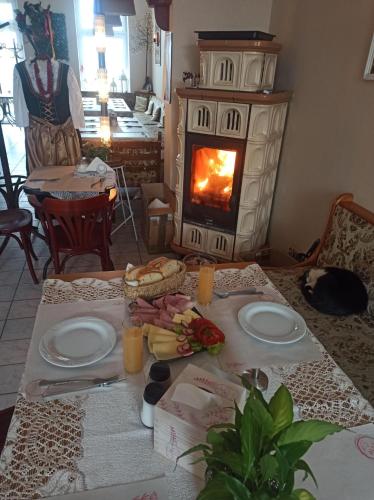 Mad på pensionatet eller i nærheden