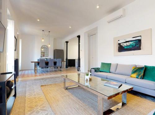 Fantastic apartment for 4 near Museums SAN AGUSTIN I, Madri ...