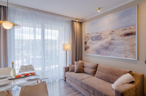 HolidayHomePL Bel Mare 307e z sypialnią i balkonem