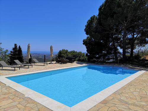 The swimming pool at or close to New! Villa - Stunning Location
