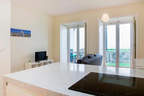 Senhora do Monte Apartment 2(esq) with Outdoor Space