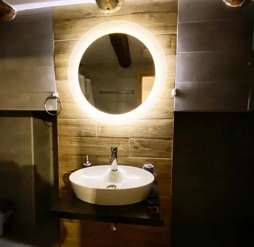 Een badkamer bij Agora Boutique Apartments Ioannina