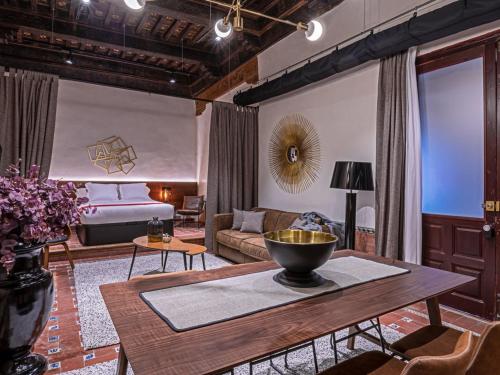 Χώρος καθιστικού στο Casa Palacio Rodrigo de la Fuente by Príncipe David - Seis Apartamentos de Lujo -