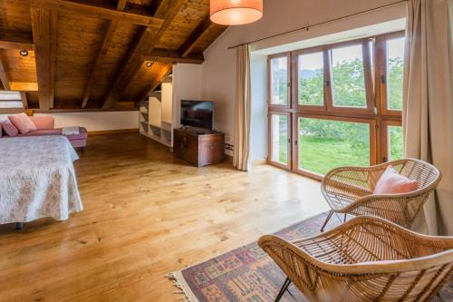 A seating area at Casa Rural Llanes Asturias