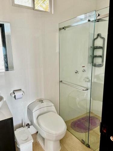Ένα μπάνιο στο Sumaq House, a new suite with the ocean view