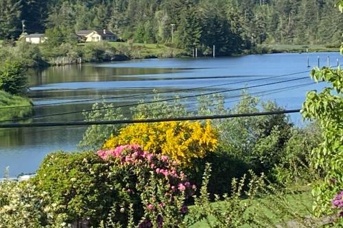 Riverview Retreat – Photos 2