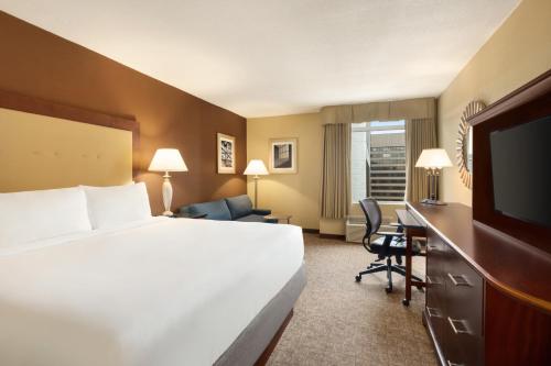 Crowne Plaza Crystal City-Washington, D.C., an IHG Hotel Image