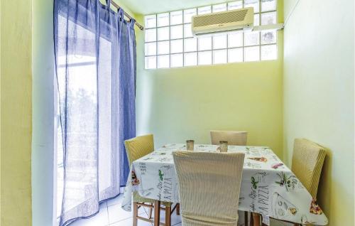 Pet Friendly Apartment In Medulin With Wifi