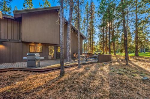 Κήπος έξω από το Aspen Lodge