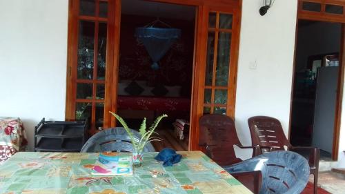 Ruang duduk di Secret Nest Homestay