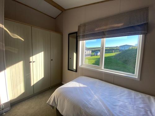 Gallery image of Daphne's Lodge in Mawgan Porth