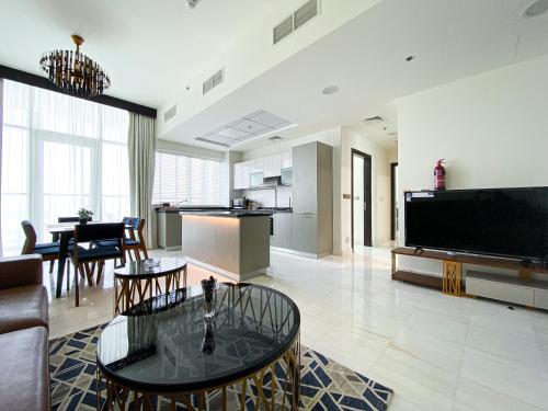 Spectacular 2BR- Burj Khalifa View-Business Bay