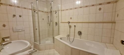 Koupelna v ubytování Gasthof - Hotel zur Post
