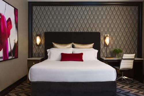 The Allegro Royal Sonesta Hotel Chicago Loop Image