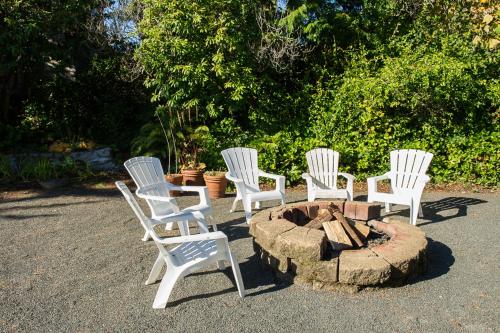Captain's Corner – Photos 2