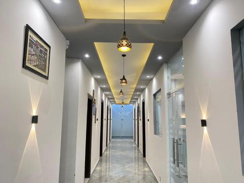Fotografie z fotogalerie ubytování Crescent Inn v destinaci Greater Noida
