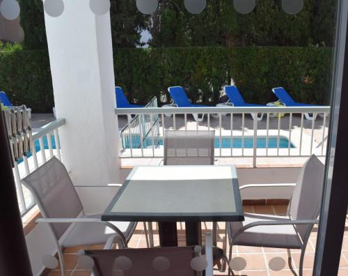 Villa Alexia Apartments Coral 2nd Floor stairs 1BR Pool view 9 min to Sea 5min to Town AT1833