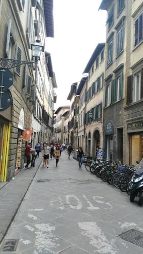 A refuge with a terrace overlooking the Duomo