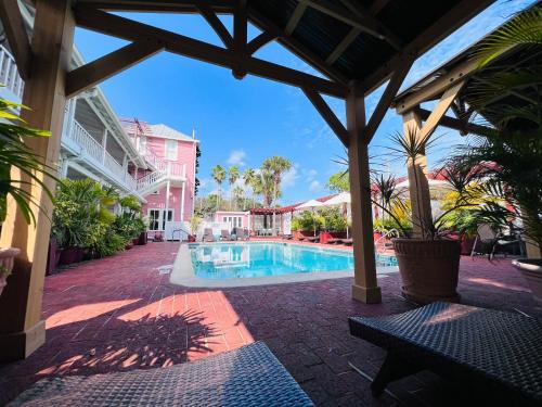 Басейн в или близо до The Riverview Hotel - New Smyrna Beach