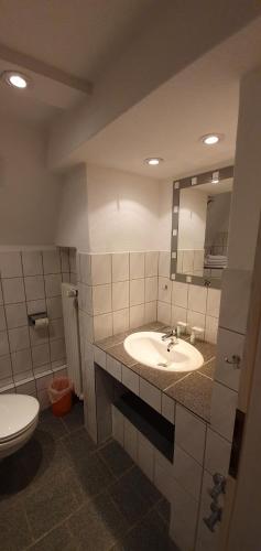 Koupelna v ubytování Hotel zur Krone