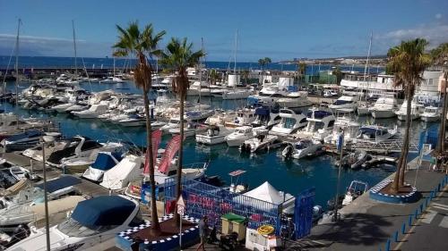 Gallery image of Duquesa Fairways, a spacious apartment with fabulous views and facilities in Manilva