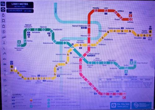 a map of the chicago subway line at soukromý pokoj in Prague