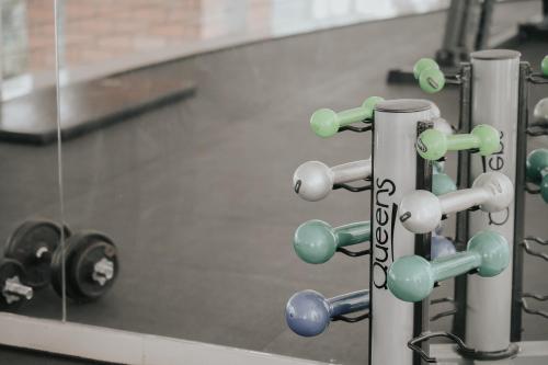 aption of a bowling alley with balls at Duplex NYC Berrini - 1506 in Sao Paulo