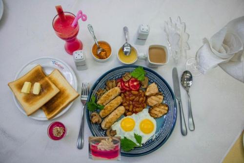 Mâncare la sau în apropiere de acest hotel