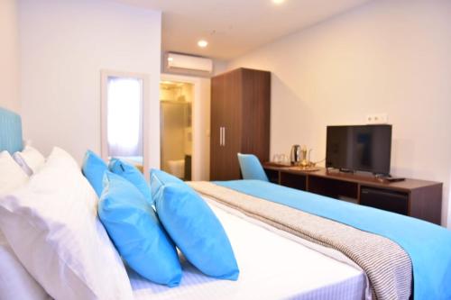 A bed or beds in a room at Nos Istanbul