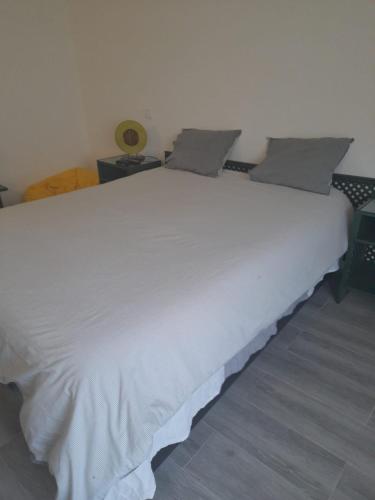 Carvoeiro Travel, 100m from Carvoeiro Beach