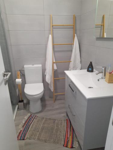 Carvoeiro Travel, 100m from Carvoeiro Beach