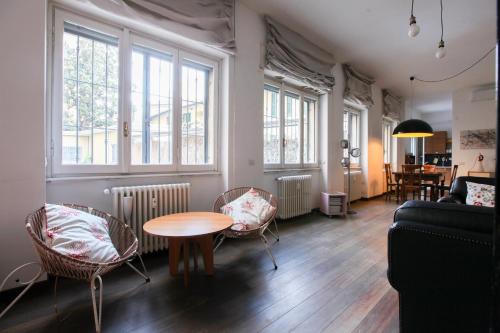 LOVELY MILANO - Beautiful loft with terrace in Porta Romana