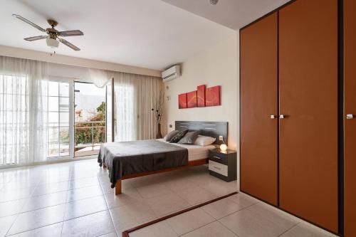 Gallery image of CASA OASIS in Calella