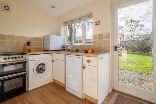 Chestnut Cottage – Photos 4