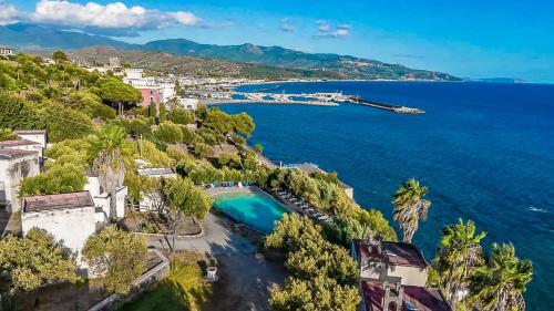 Hotel Hydra Club