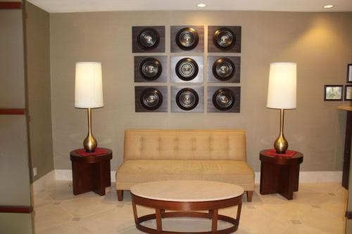 Brandywine Plaza Hotel – Photos 2