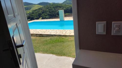 Πισίνα στο ή κοντά στο Suite Requinte da Serra