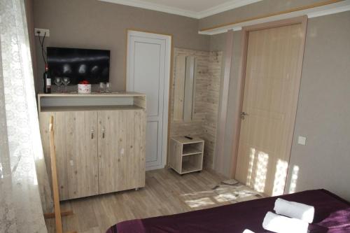 Hotel Tskhumiにあるベッド