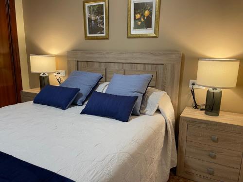 Ένα ή περισσότερα κρεβάτια σε δωμάτιο στο CERES Home