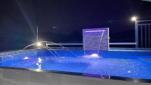 Bazén v ubytování Charming Apartelle with Swimming Pool -Exclusive nebo v jeho okolí
