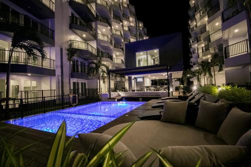 Πισίνα στο ή κοντά στο Mantra Beach Condominium Suite 2 - Mae Phim