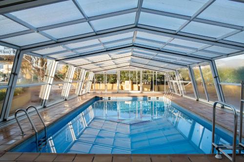 Swimmingpoolen hos eller tæt på Hotel Roses Platja