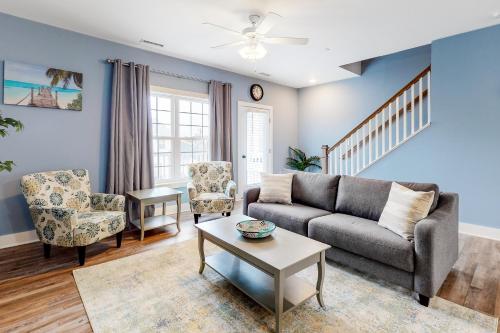 Island Cove Unit E – Photos 2